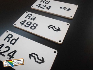 alu naamplaten tbv treinstellen NS Nederlandse spoorwegen